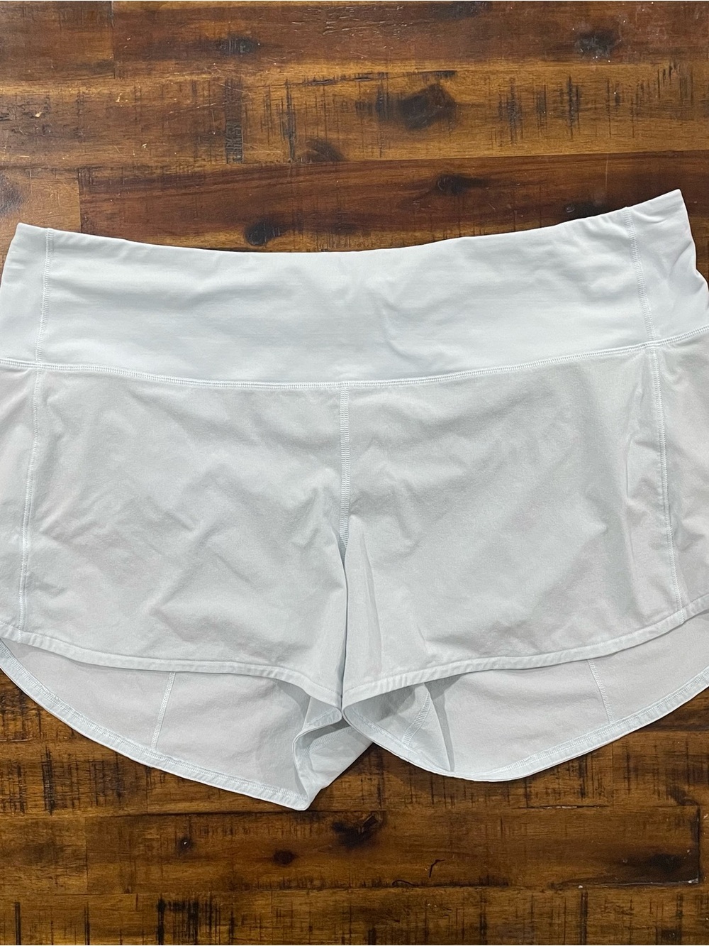Lululemon Speed Up High Rise Lined Shorts 4” Powder Blue Size 14